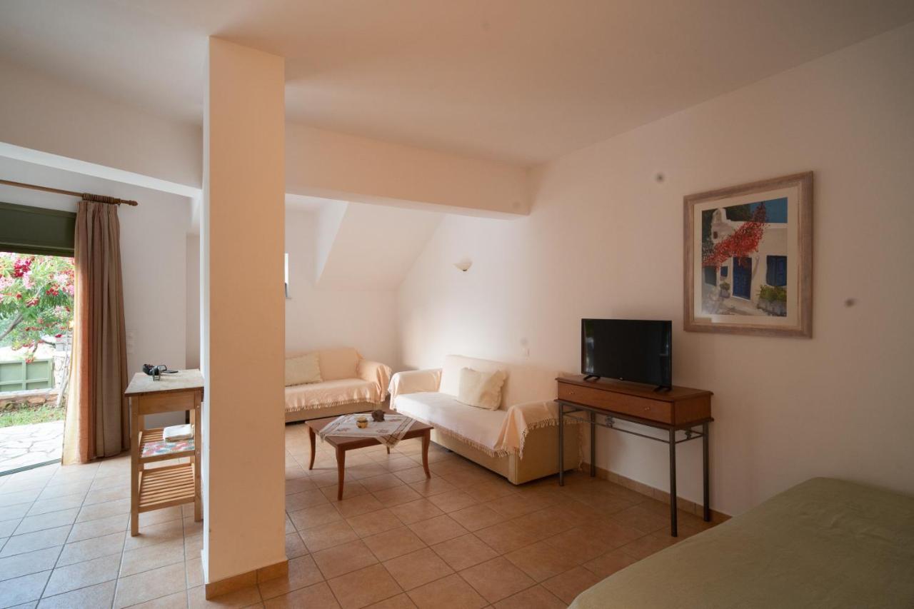 Villa Luisa Exclusive Residences Monemvasía Zewnętrze zdjęcie